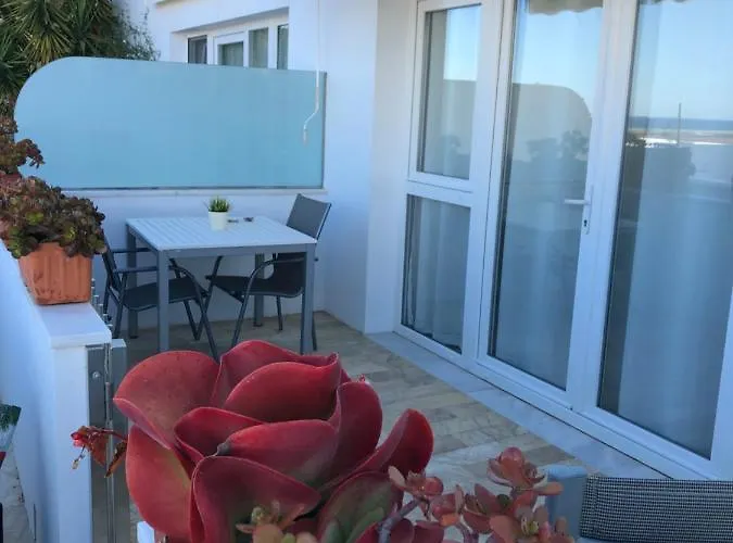 Estudio Lala Conil كونيل ذي لا فرونتيرا